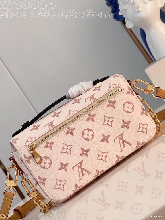 Affordable METIS LOUIS VUITTON EAST WEST POCHETTE 0724